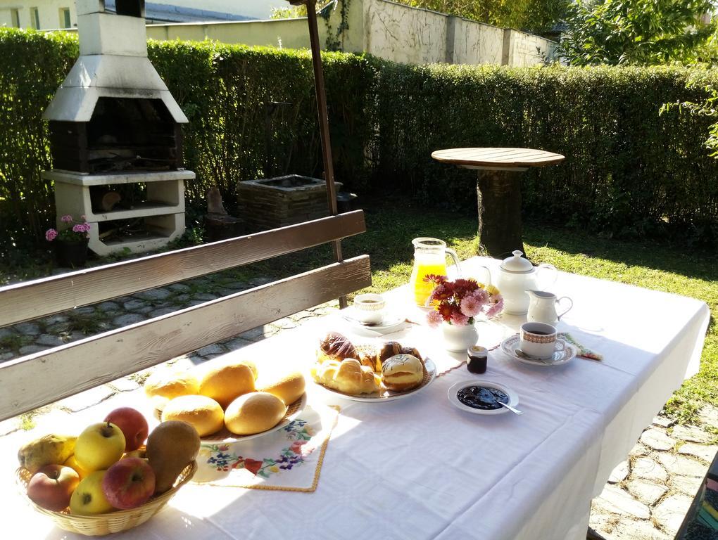 Galamb Villa Siófok Pokoj fotografie